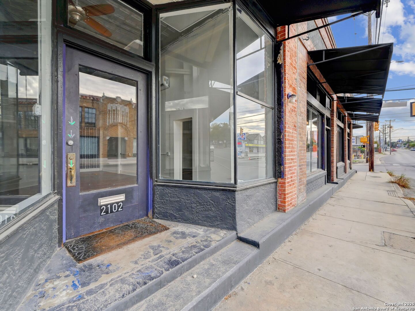 2100 Mccullough , San Antonio, TX, 78212 | 1864659 | Realty Texas LLC