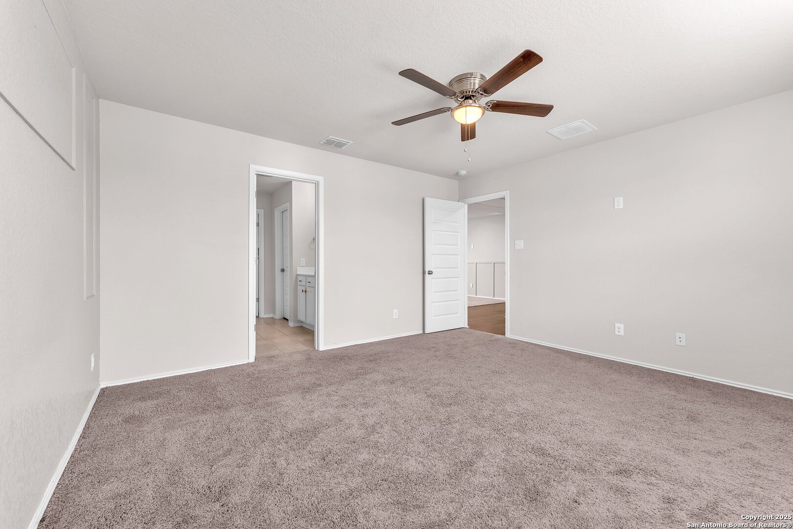2448 Hiddenbrooke , Seguin, TX, 78155 | 1864548 | Realty Texas LLC