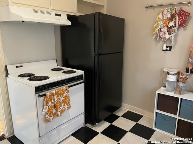335 E Rosewood 1 , San Antonio, TX, 78212 | 1863683 | Realty Texas LLC