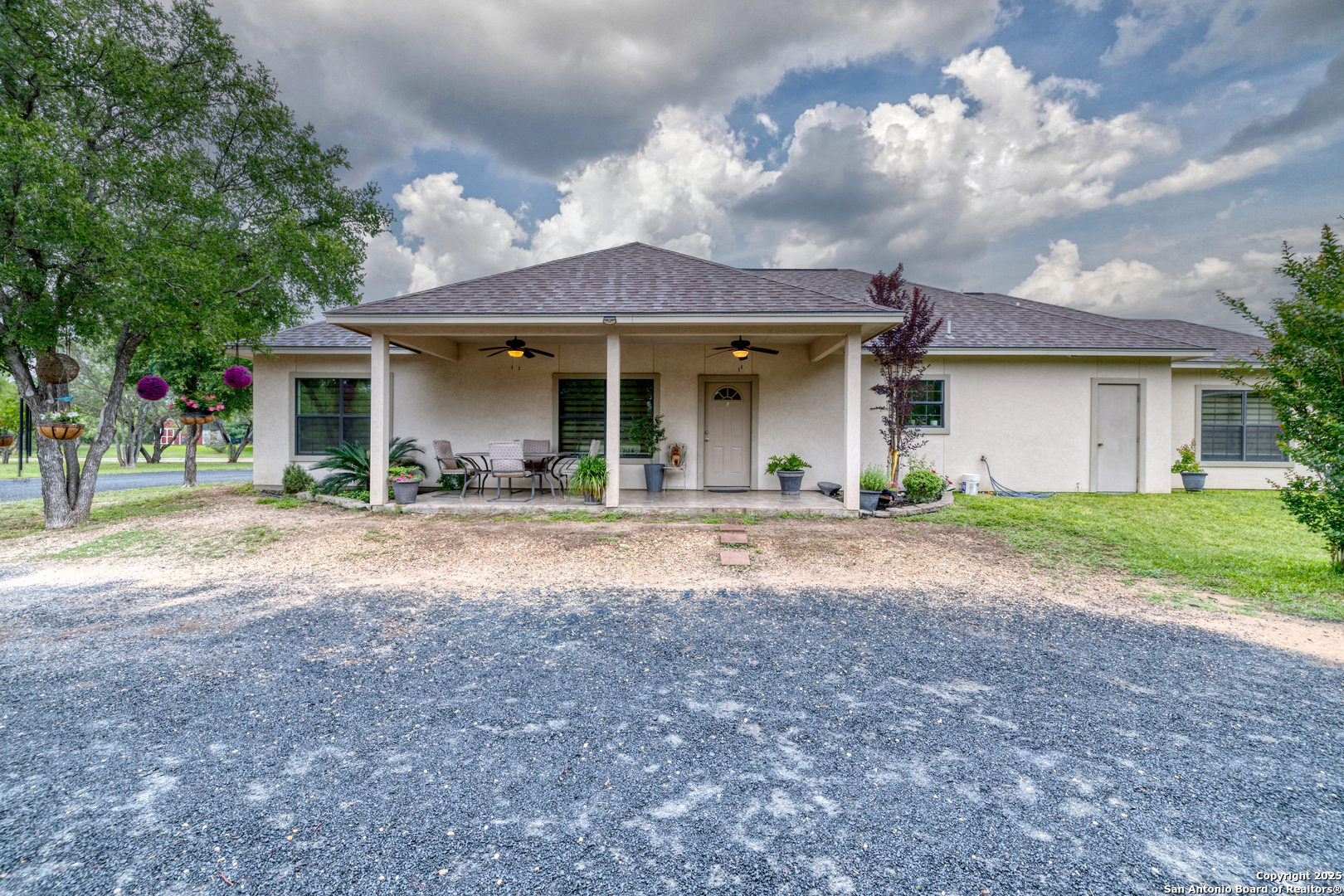 333 Studer , Uvalde, TX, 78801 | 1865102 | Realty Texas LLC
