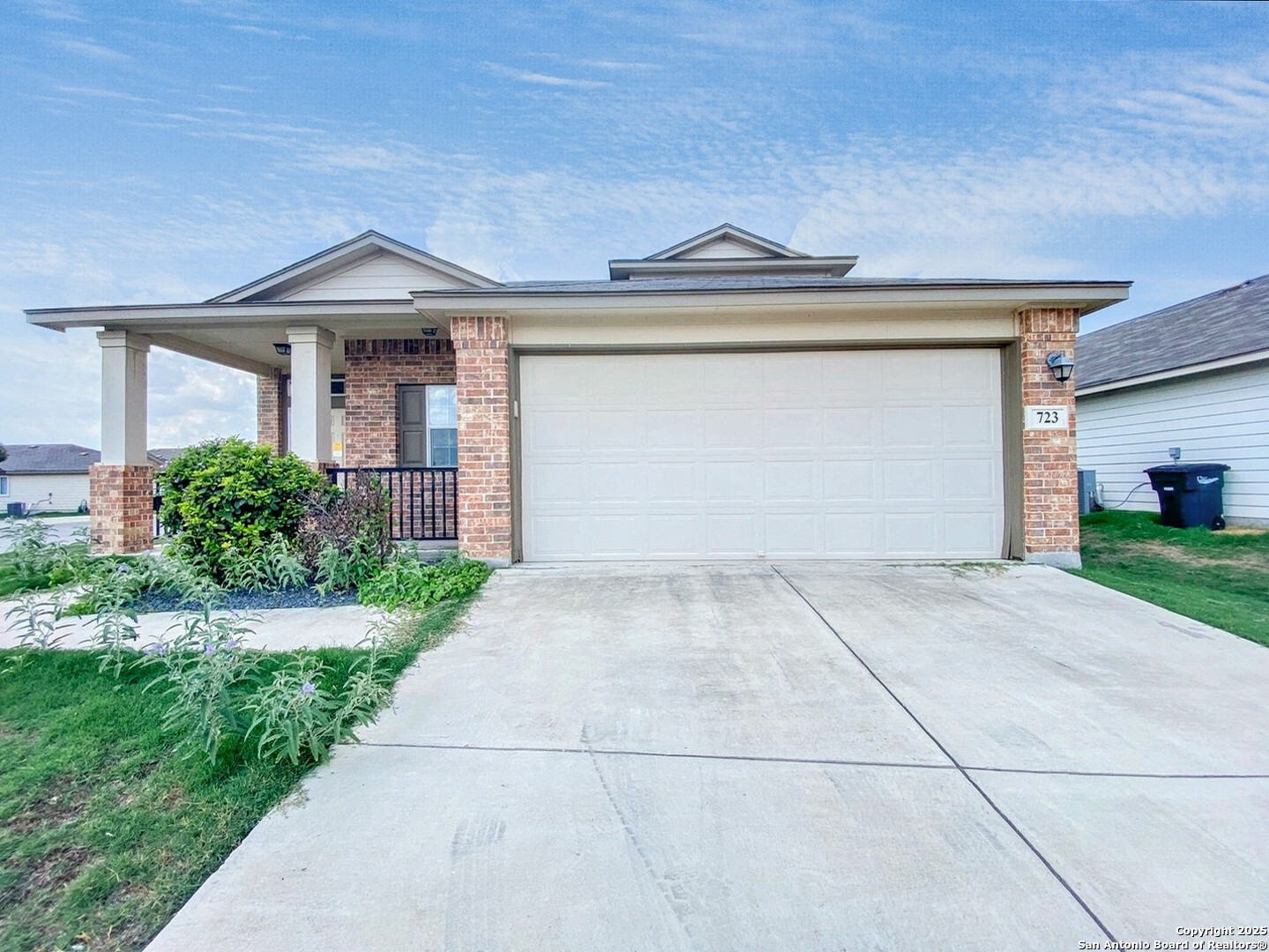 723 Spectrum, NEWBRAUNFE, TX, 78130 | 1865072 | Realty Texas LLC