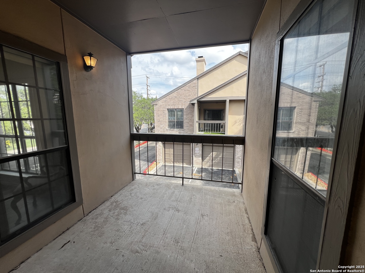 11839 Parliament 2122 , San Antonio, TX, 78216 | 1864871 | Realty Texas LLC