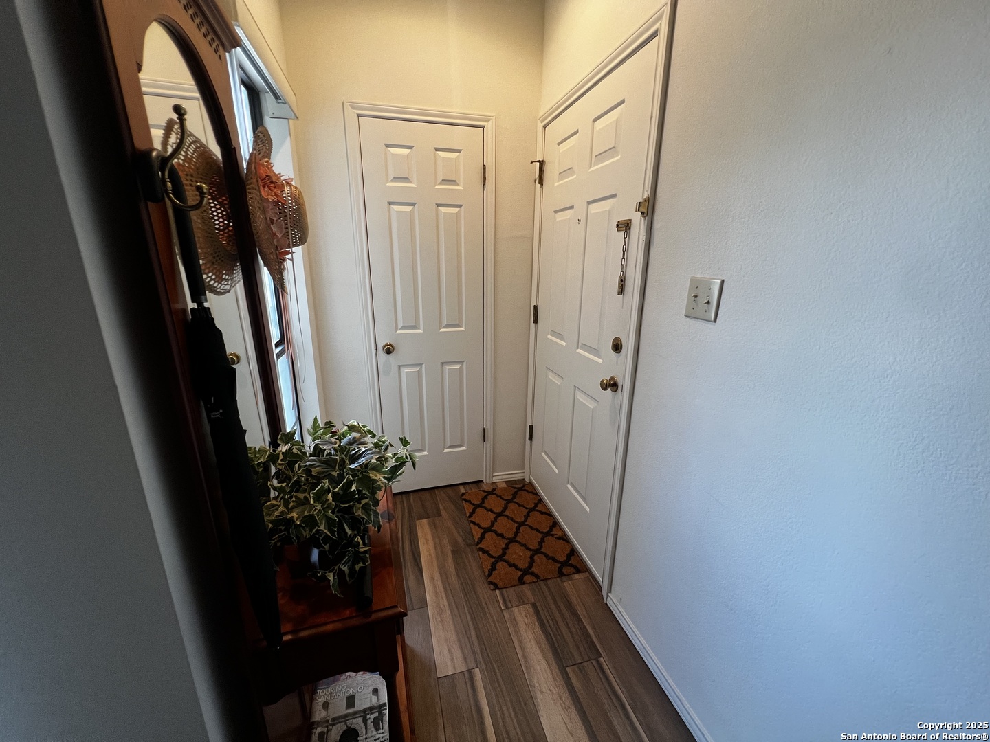 11839 Parliament 2122 , San Antonio, TX, 78216 | 1864871 | Realty Texas LLC
