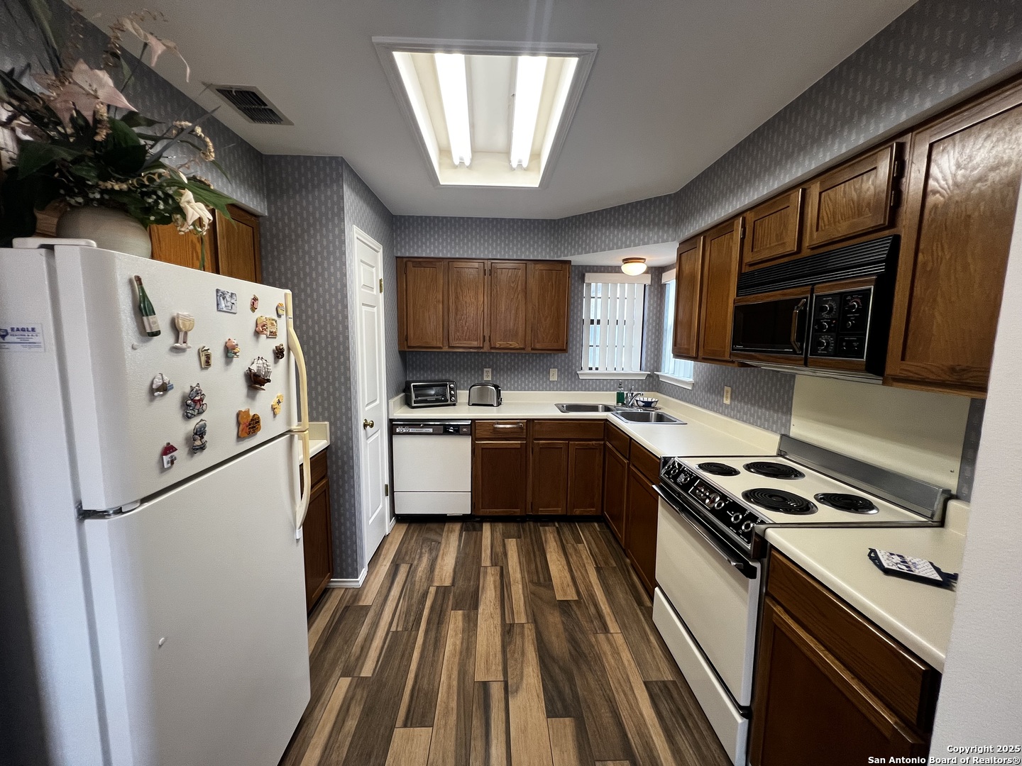 11839 Parliament 2122 , San Antonio, TX, 78216 | 1864871 | Realty Texas LLC