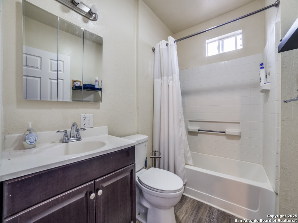 712 Theo , San Antonio, TX, 78225 | 1864855 | Realty Texas LLC