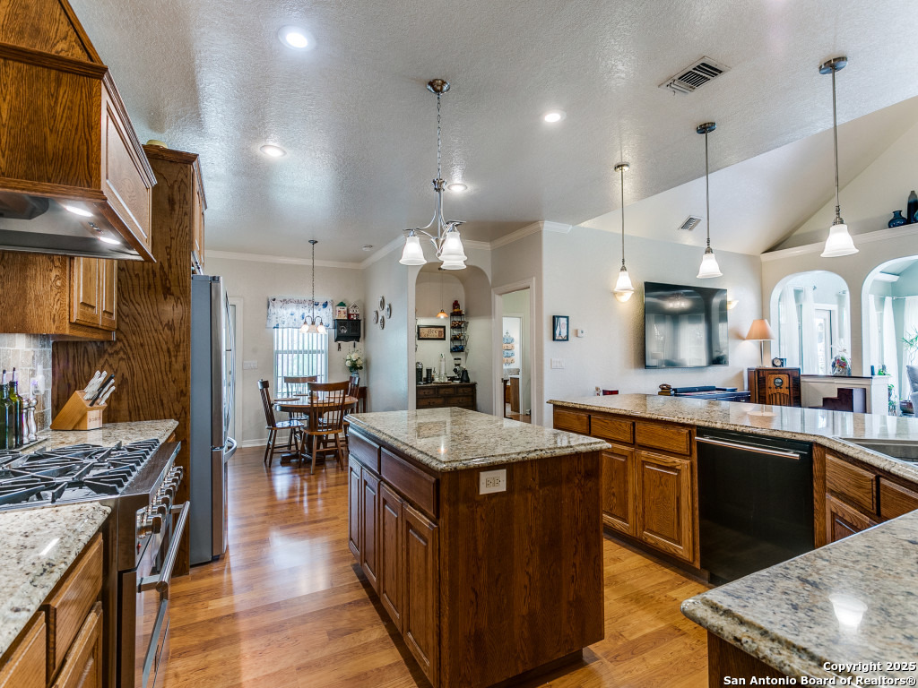 6840 S Loop 1604, Von Ormy, TX, 78073 | 1864838 | Realty Texas LLC
