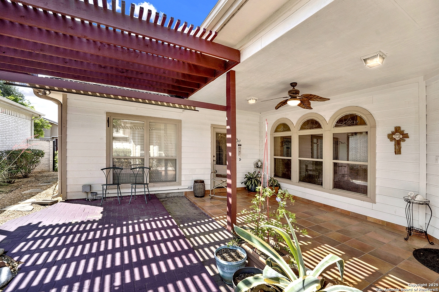 1517 Circle Oak , Schertz, TX, 78154 | 1865685 | Realty Texas LLC
