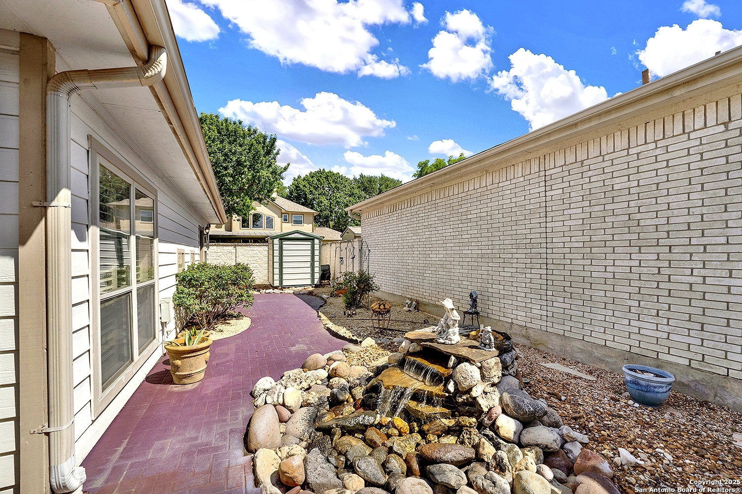 1517 Circle Oak , Schertz, TX, 78154 | 1865685 | Realty Texas LLC