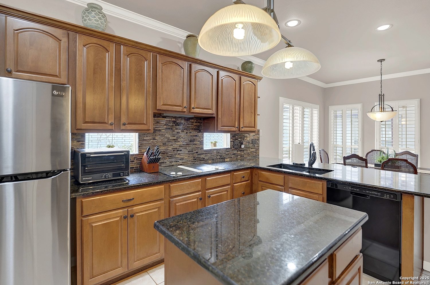 1517 Circle Oak , Schertz, TX, 78154 | 1865685 | Realty Texas LLC
