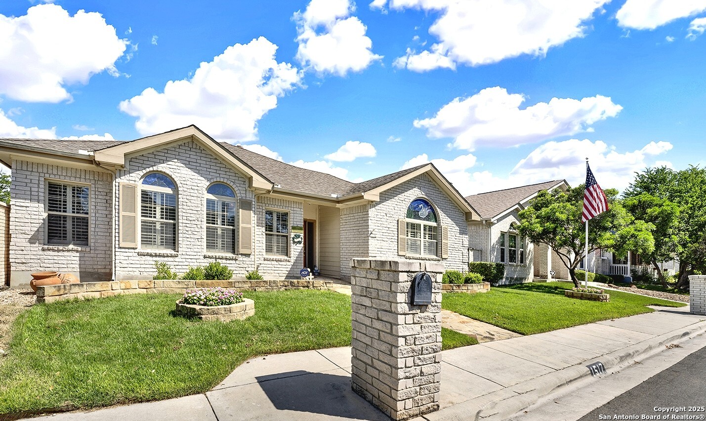 1517 Circle Oak , Schertz, TX, 78154 | 1865685 | Realty Texas LLC