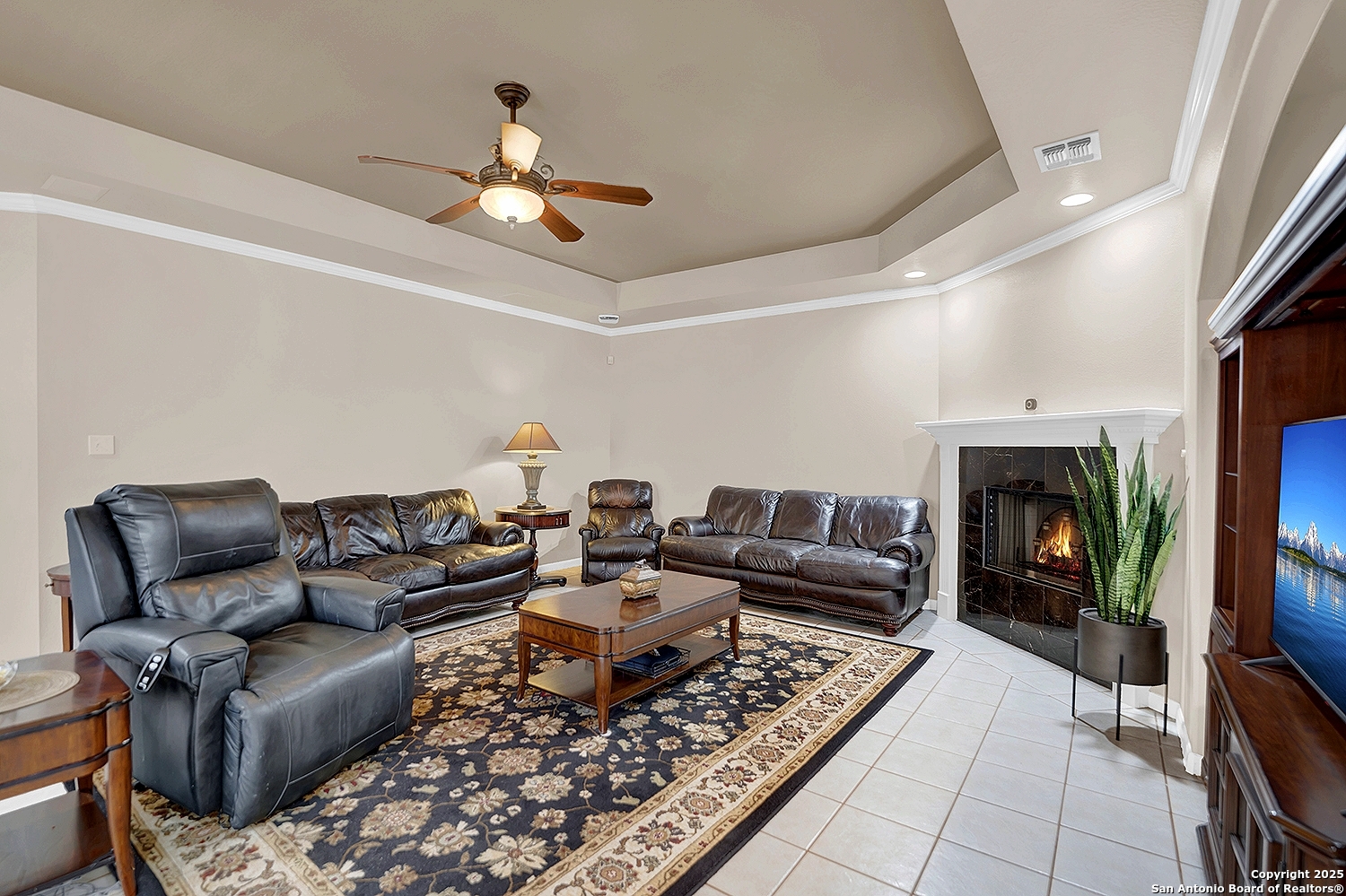 1517 Circle Oak , Schertz, TX, 78154 | 1865685 | Realty Texas LLC