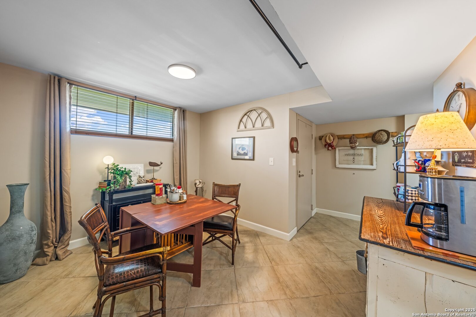 1000 Guadalupe 3d G1 , Kerrville, TX, 78028 | 1866022 | Realty Texas LLC