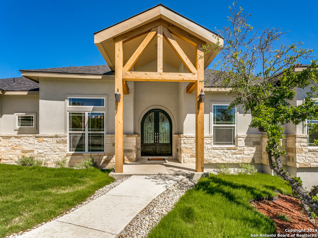 929 Moonlight Dr , Canyon Lake, TX, 78133-6074 | 1866377 | Realty Texas LLC