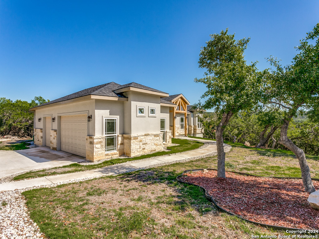 929 Moonlight Dr , Canyon Lake, TX, 78133-6074 | 1866377 | Realty Texas LLC