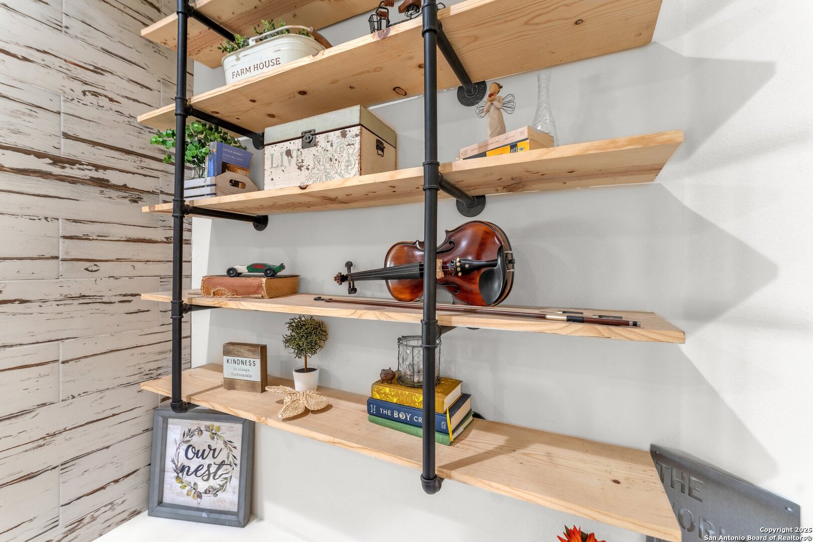 740 Sharp Springs, BULVERDE, TX, 78163 | 1866319 | Realty Texas LLC