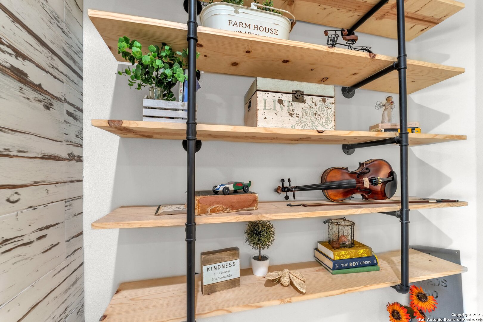 740 Sharp Springs, BULVERDE, TX, 78163 | 1866319 | Realty Texas LLC