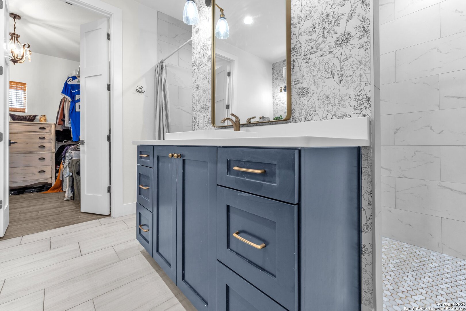 740 Sharp Springs, BULVERDE, TX, 78163 | 1866319 | Realty Texas LLC