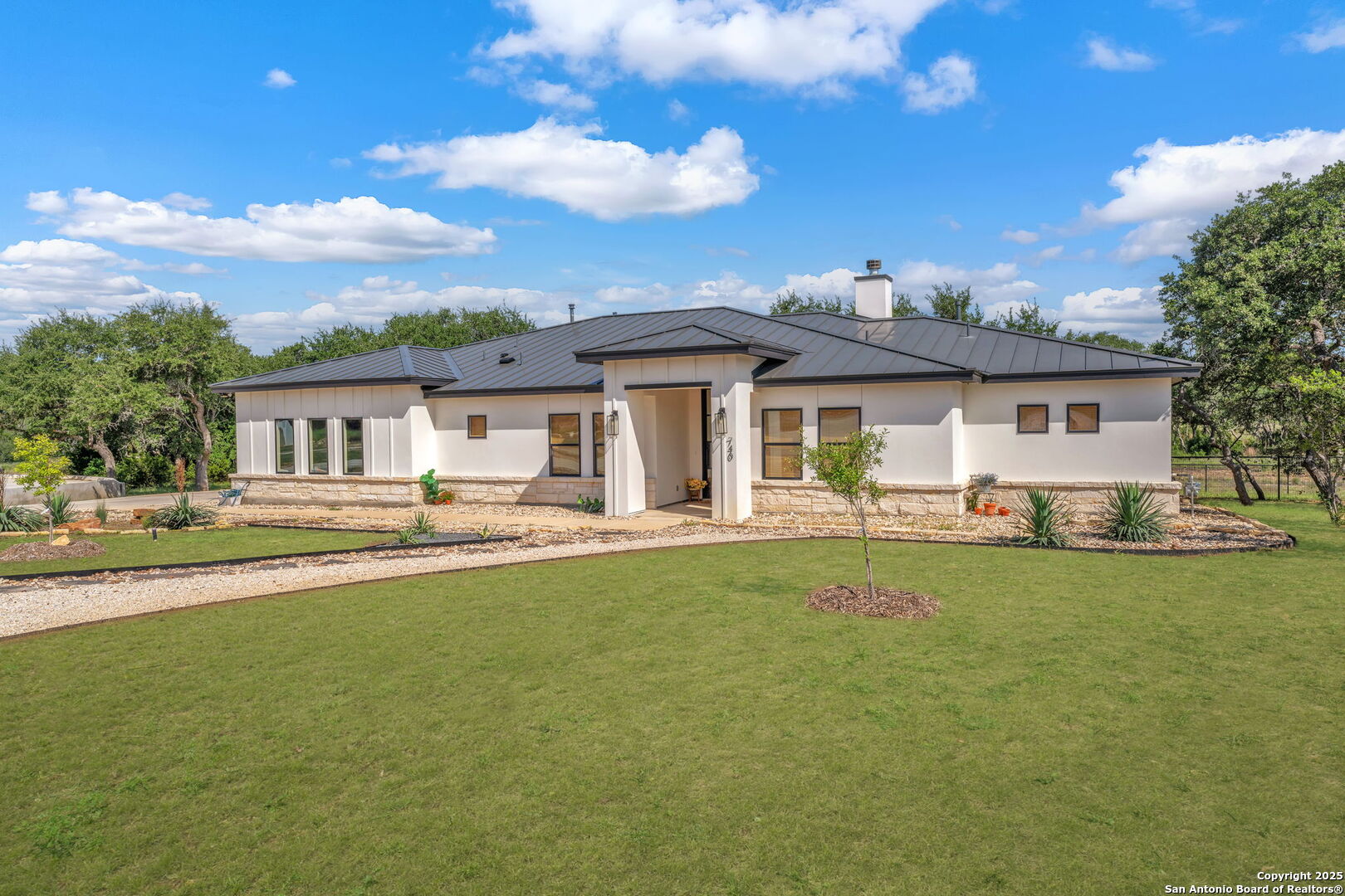 740 Sharp Springs, BULVERDE, TX, 78163 | 1866319 | Realty Texas LLC