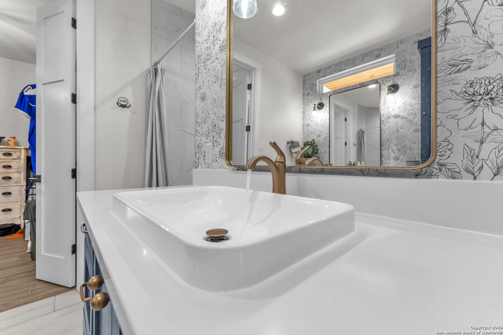 740 Sharp Springs, BULVERDE, TX, 78163 | 1866319 | Realty Texas LLC