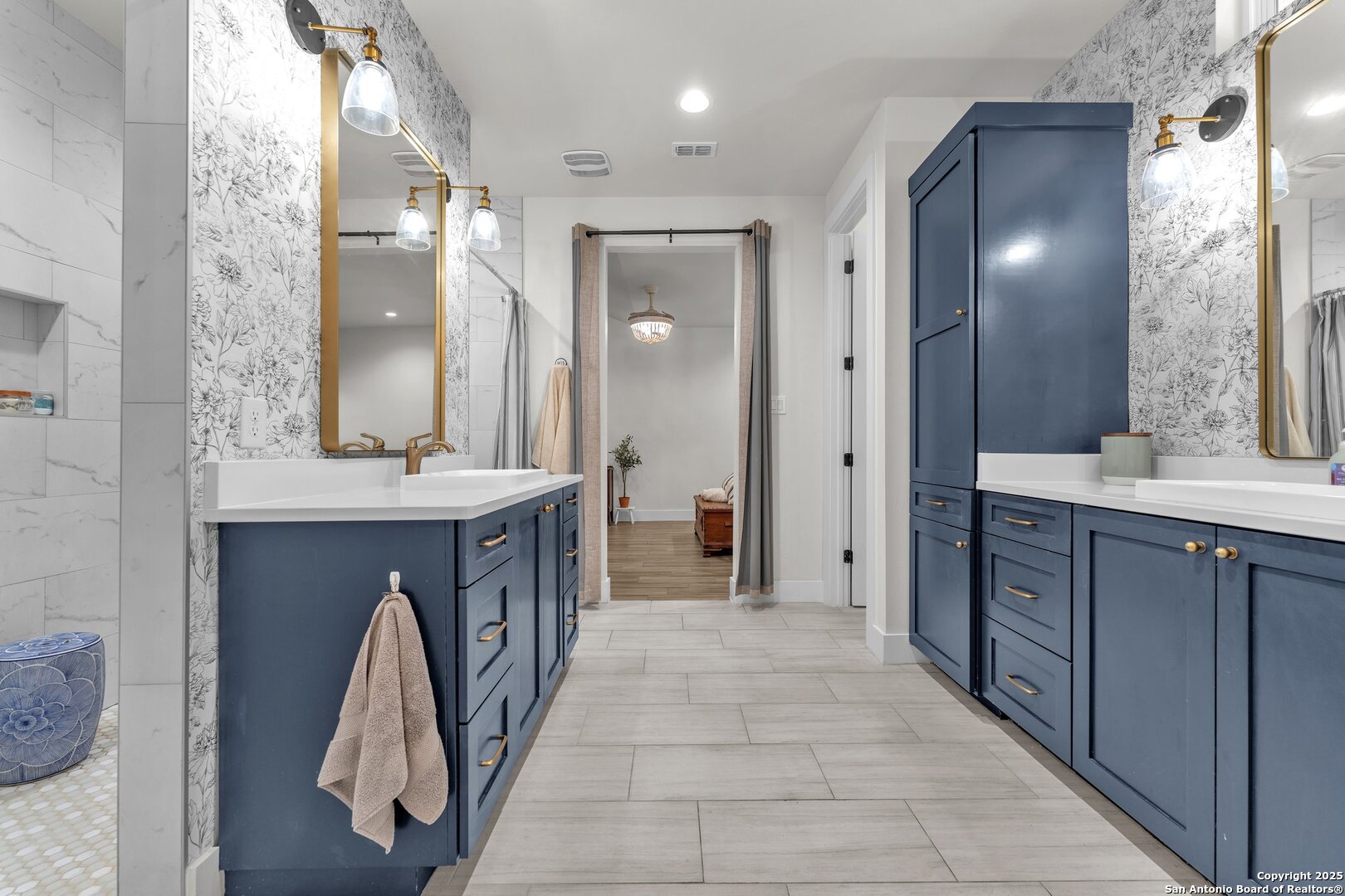 740 Sharp Springs, BULVERDE, TX, 78163 | 1866319 | Realty Texas LLC