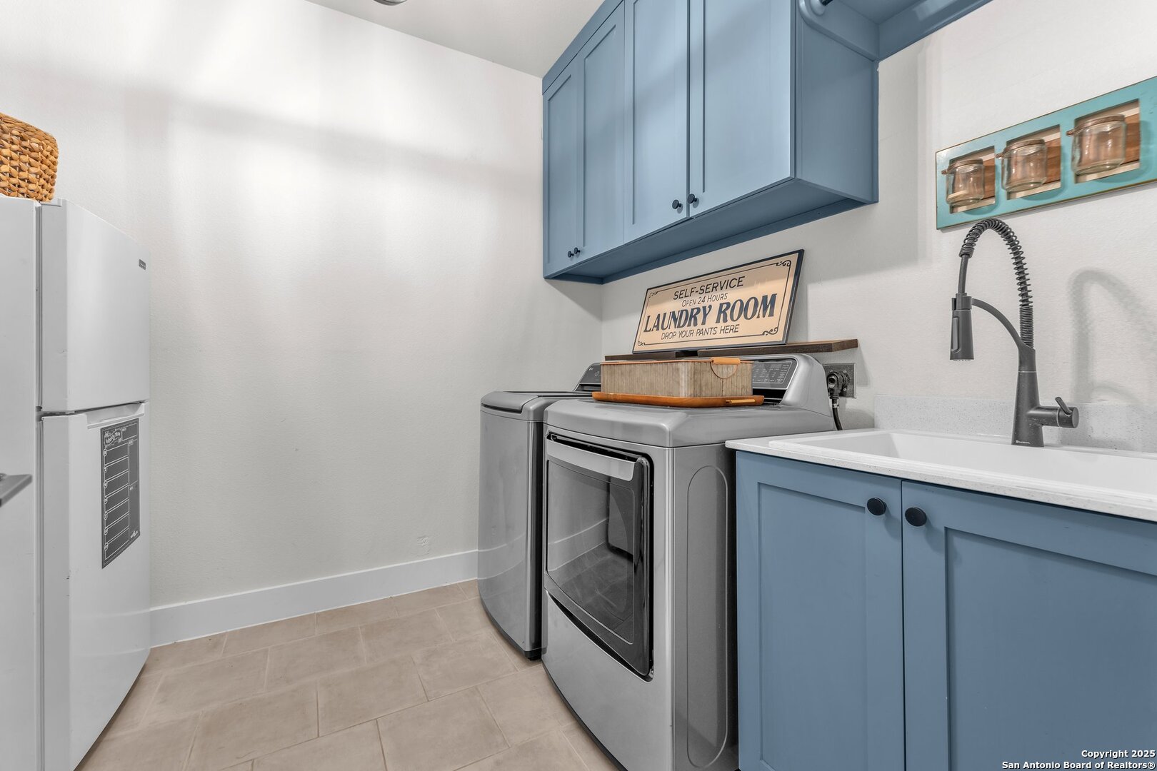 740 Sharp Springs, BULVERDE, TX, 78163 | 1866319 | Realty Texas LLC