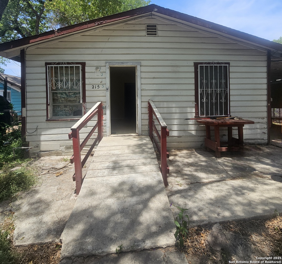 215 Monclova , San Antonio, TX, 78207 | 1867840 | Realty Texas LLC