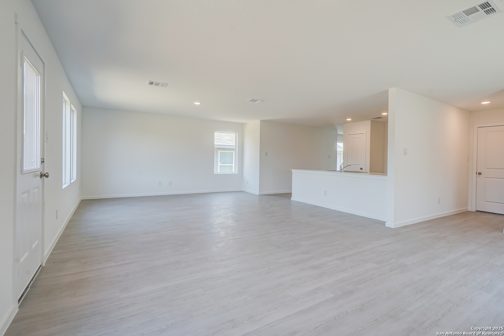 523 Kathleen Pike Ridge , San Antonio, TX, 78253 | 1868304 | Realty Texas LLC