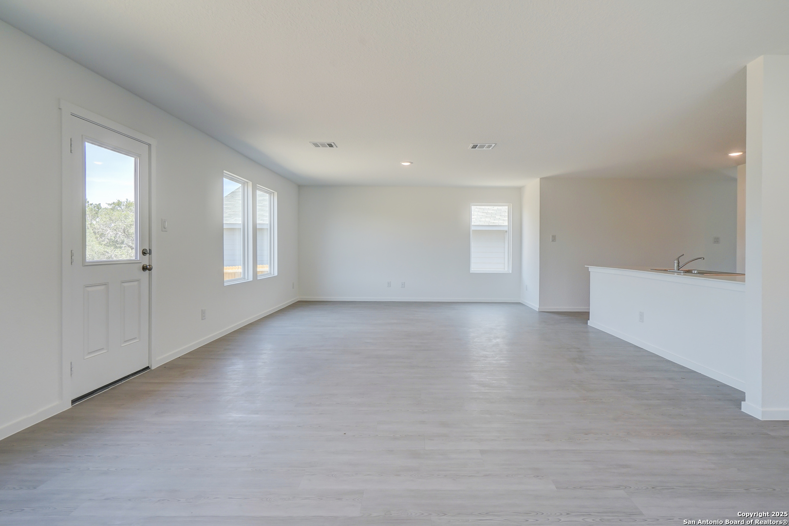 523 Kathleen Pike Ridge , San Antonio, TX, 78253 | 1868304 | Realty Texas LLC