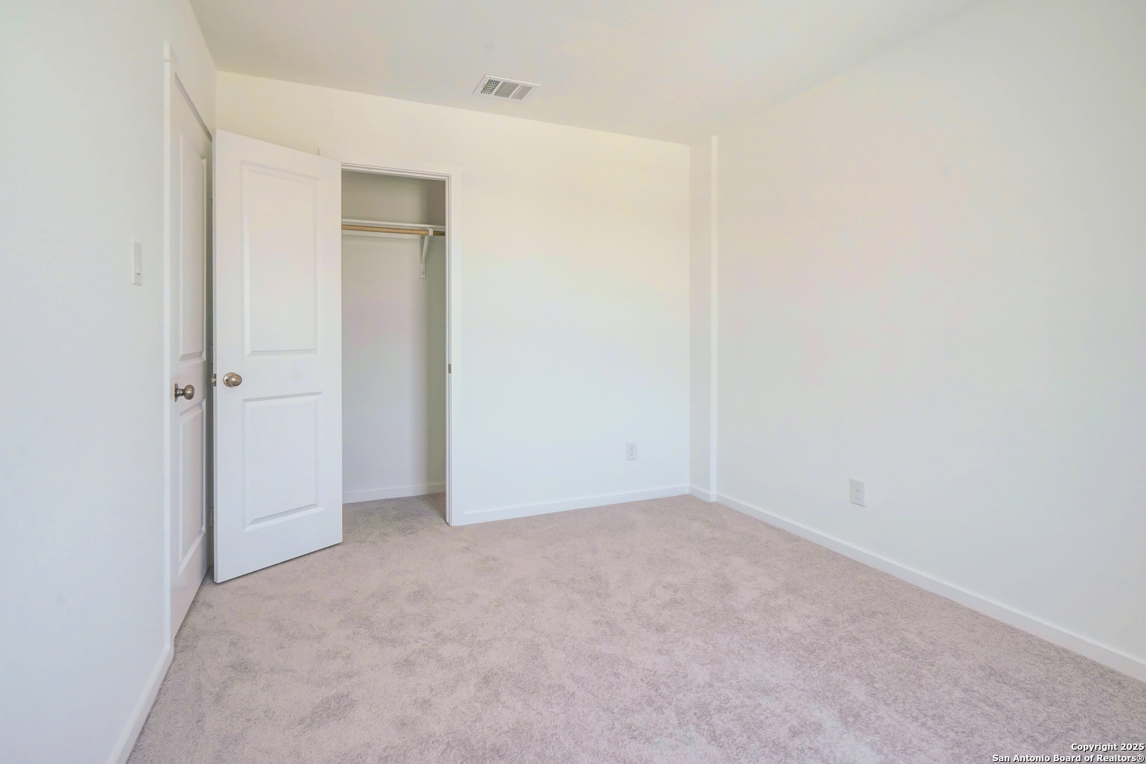 523 Kathleen Pike Ridge , San Antonio, TX, 78253 | 1868304 | Realty Texas LLC