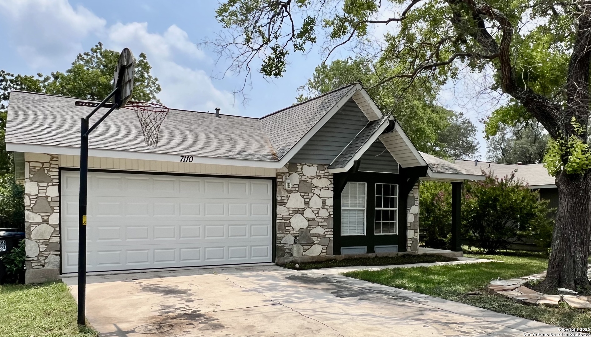 7110 Spring Terrace Dr , San Antonio, TX, 78249 | 1868245 | Realty Texas LLC