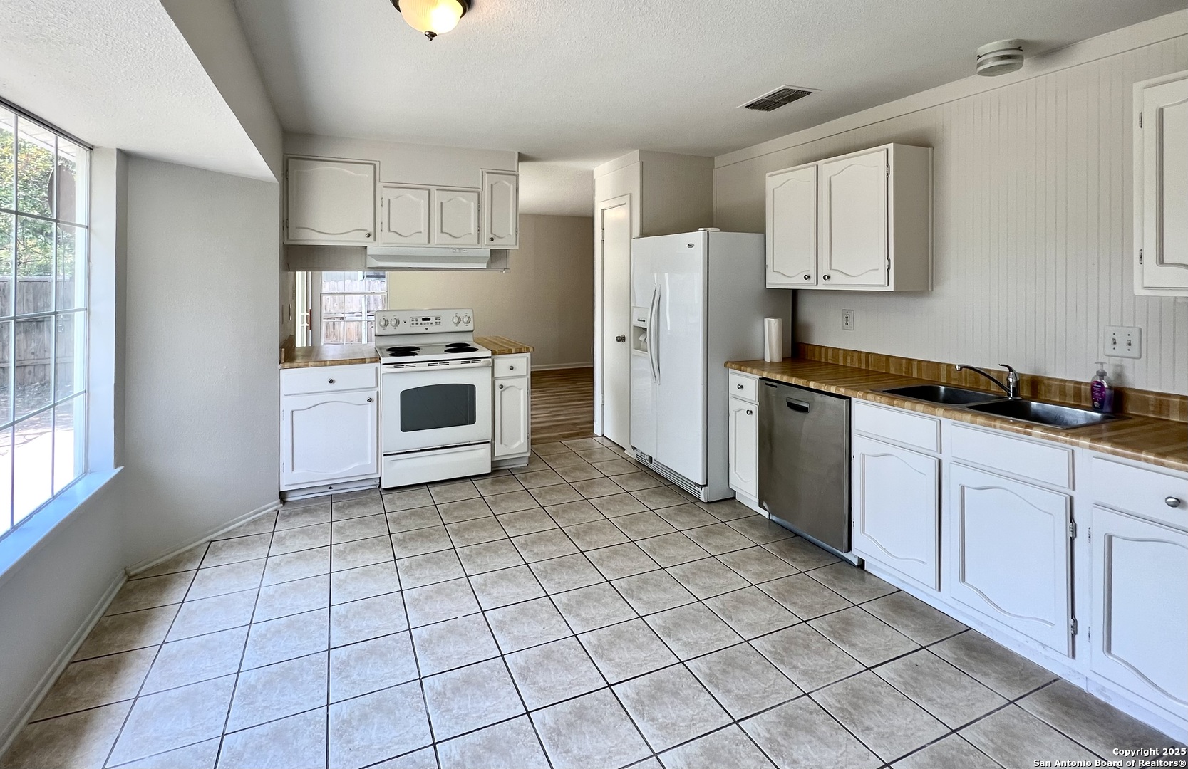 7110 Spring Terrace Dr , San Antonio, TX, 78249 | 1868245 | Realty Texas LLC