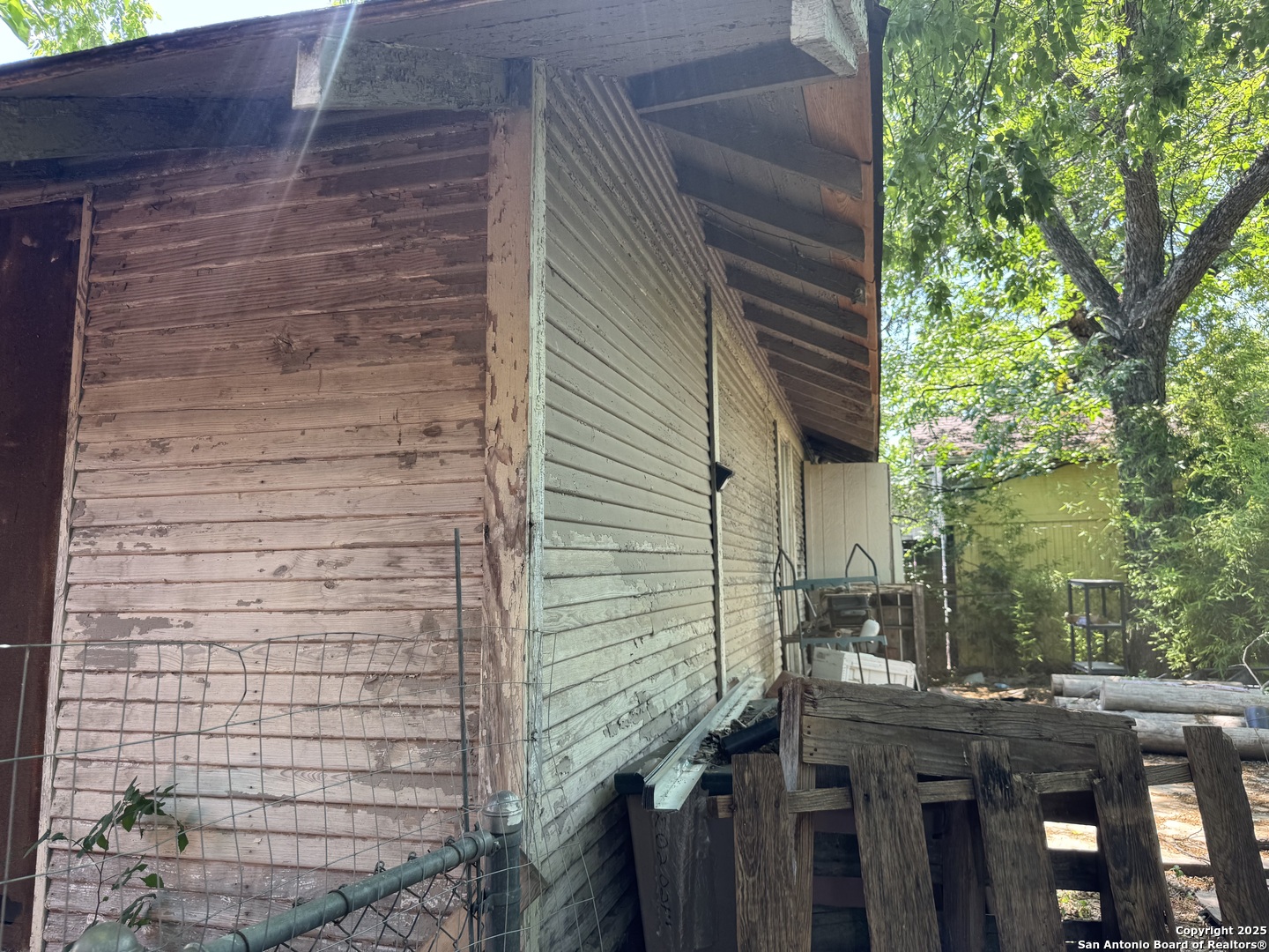 823 W French , San Antonio, TX, 78212 | 1866553 | Realty Texas LLC