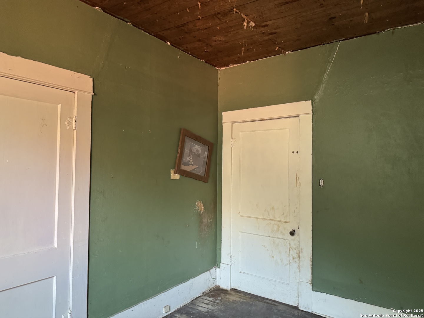 823 W French , San Antonio, TX, 78212 | 1866553 | Realty Texas LLC