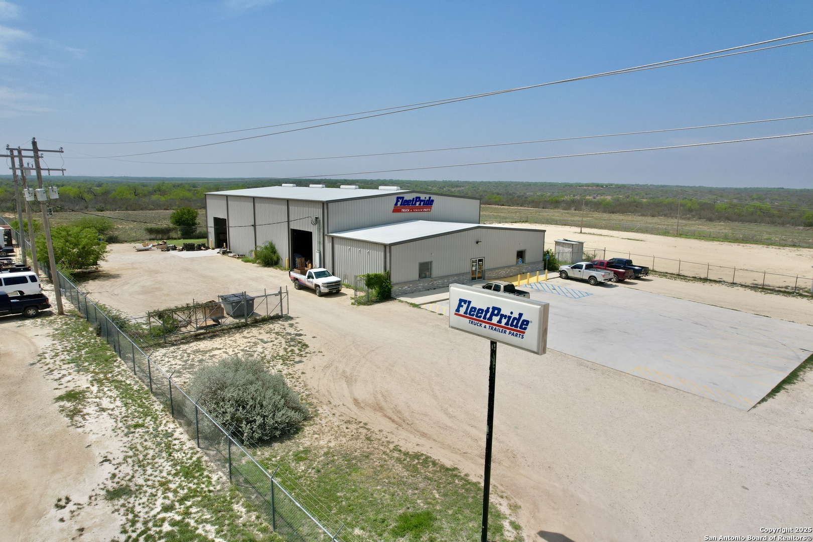 3509 Highway 277 , Carrizo Springs, TX, 78834 | 1869284 | Realty Texas LLC