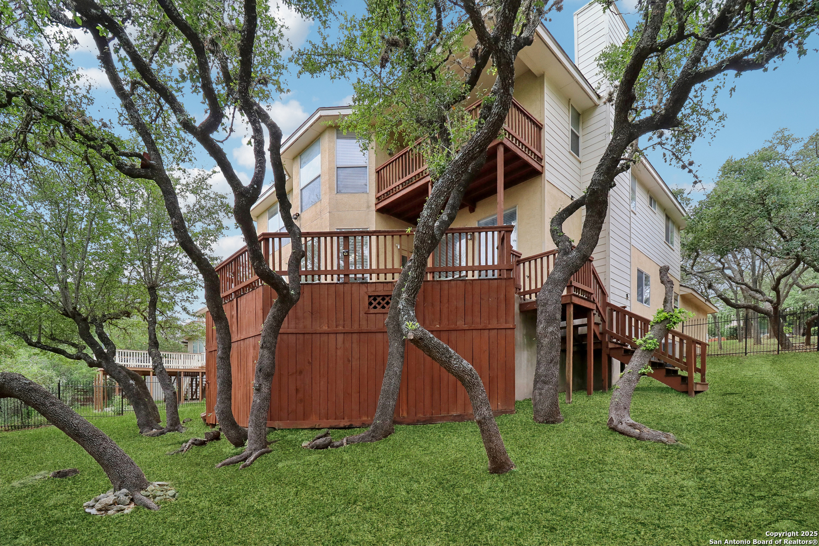 522 Mesa Ridge , San Antonio, TX, 78258 | 1869275 | Realty Texas LLC