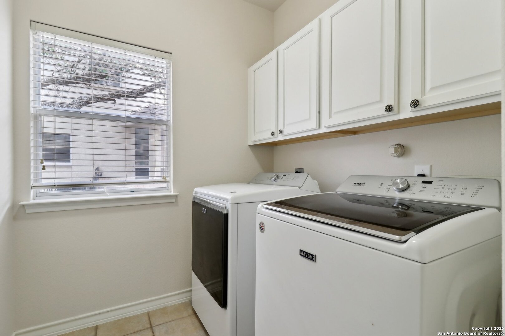 522 Mesa Ridge , San Antonio, TX, 78258 | 1869275 | Realty Texas LLC