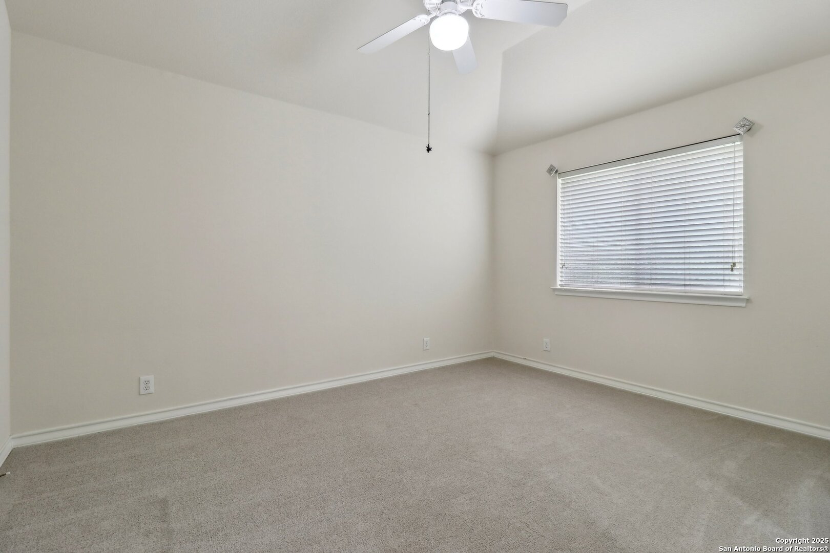522 Mesa Ridge , San Antonio, TX, 78258 | 1869275 | Realty Texas LLC