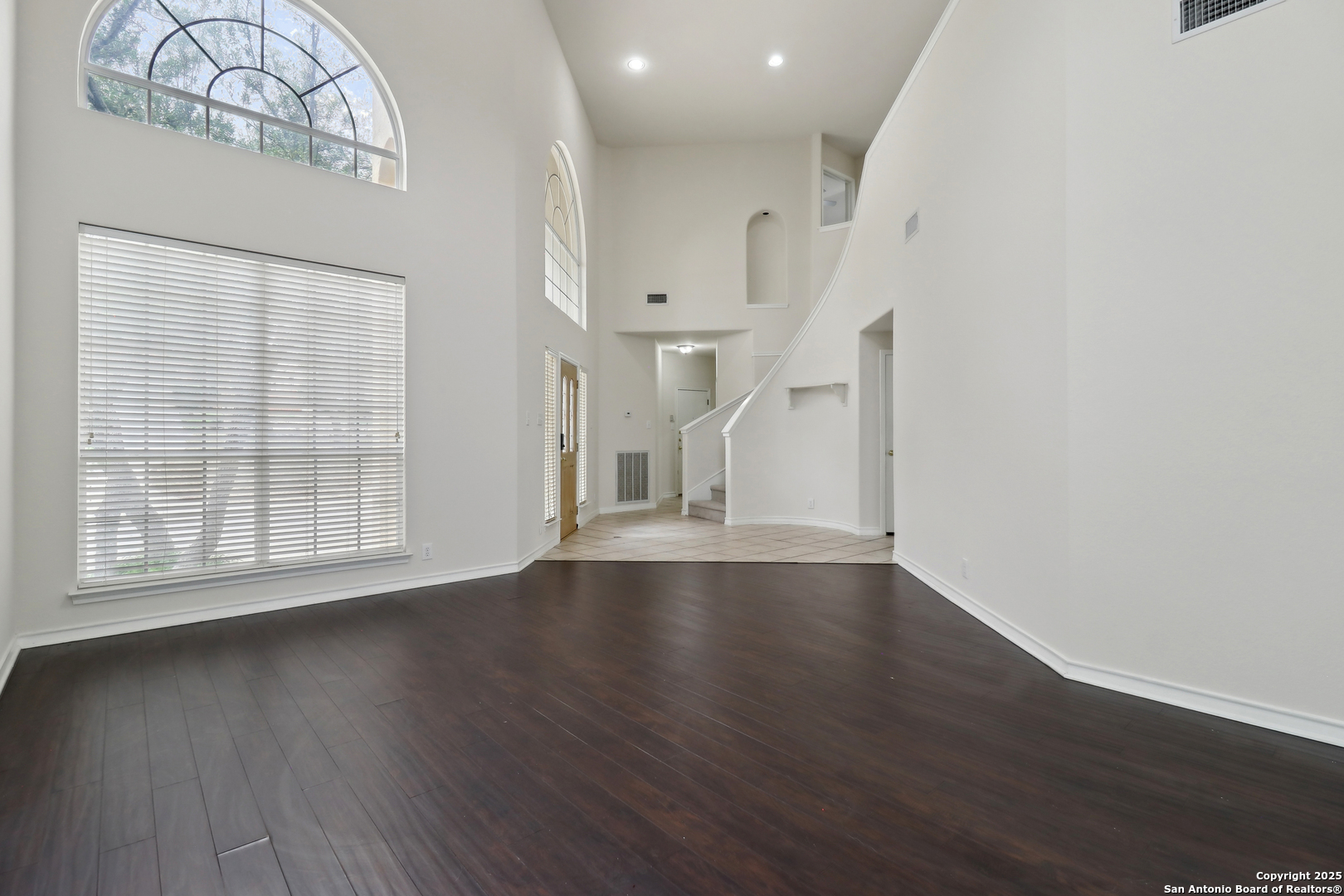522 Mesa Ridge , San Antonio, TX, 78258 | 1869275 | Realty Texas LLC
