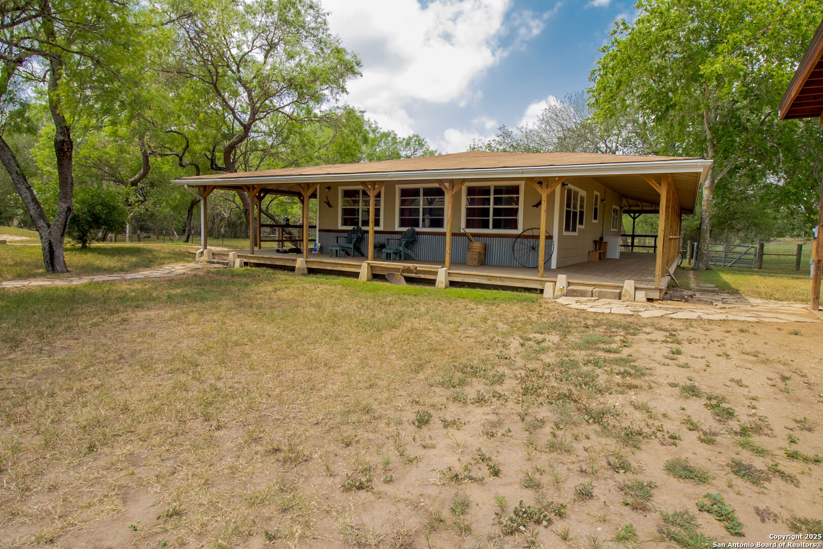 1591 County Road 476 , Stockdale, TX, 78160 | 1869023 | Realty Texas LLC