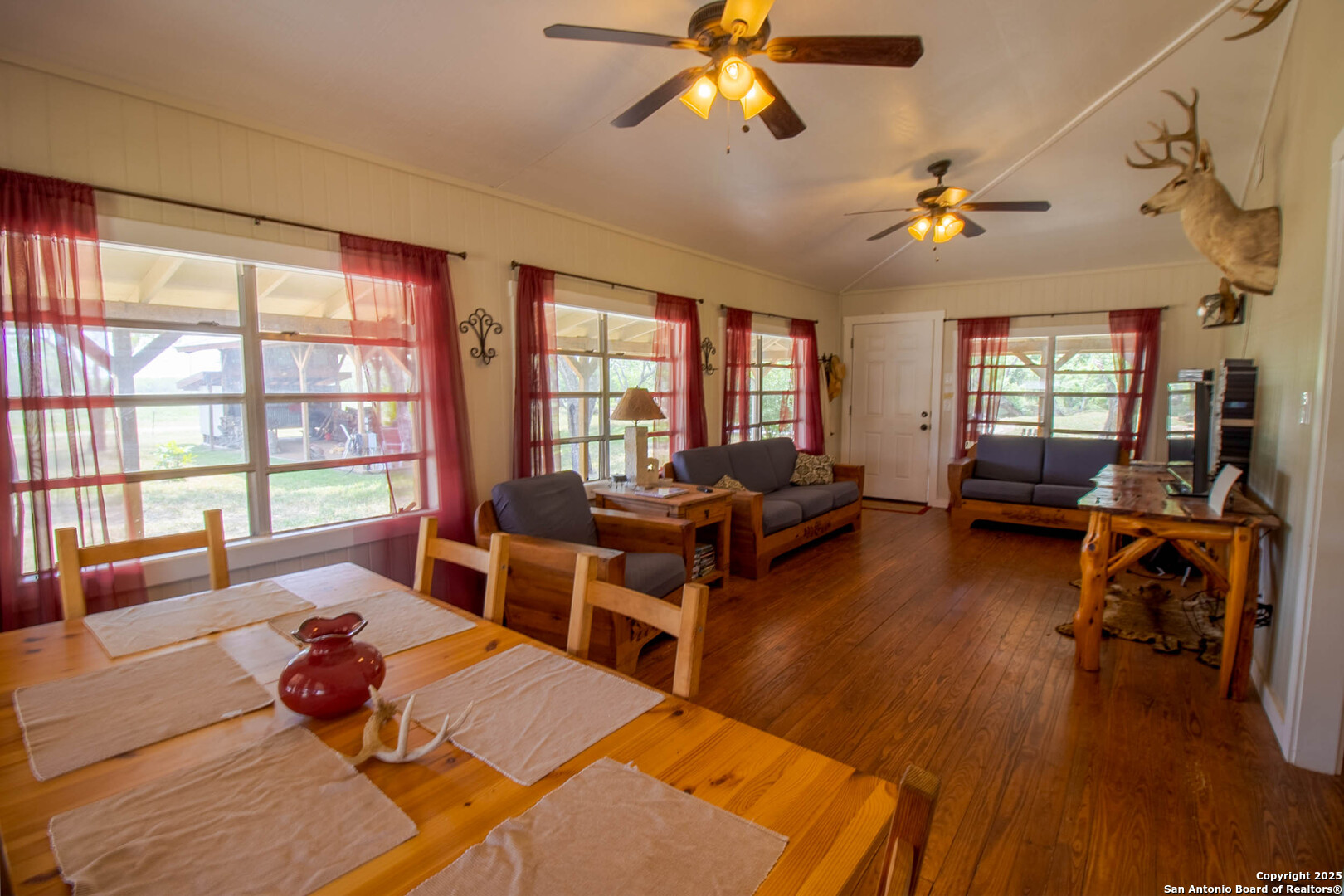 1591 County Road 476 , Stockdale, TX, 78160 | 1869023 | Realty Texas LLC