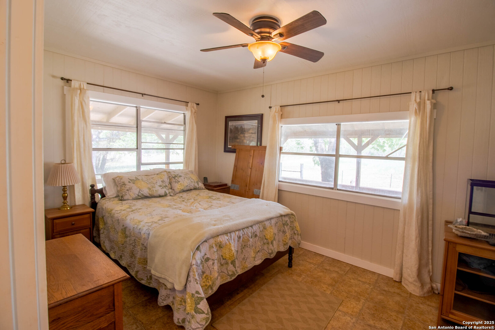 1591 County Road 476 , Stockdale, TX, 78160 | 1869023 | Realty Texas LLC