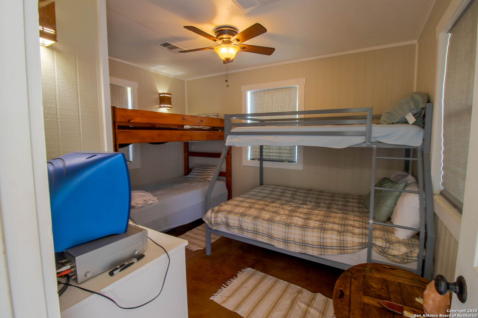 1591 County Road 476 , Stockdale, TX, 78160 | 1869023 | Realty Texas LLC