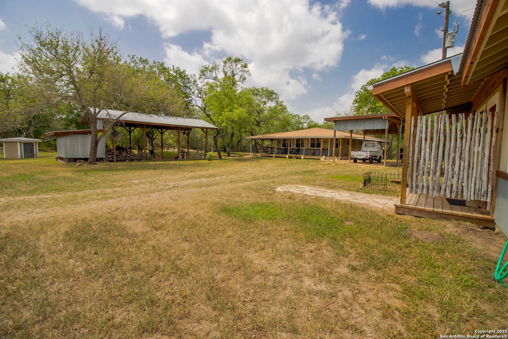 1591 County Road 476 , Stockdale, TX, 78160 | 1869023 | Realty Texas LLC