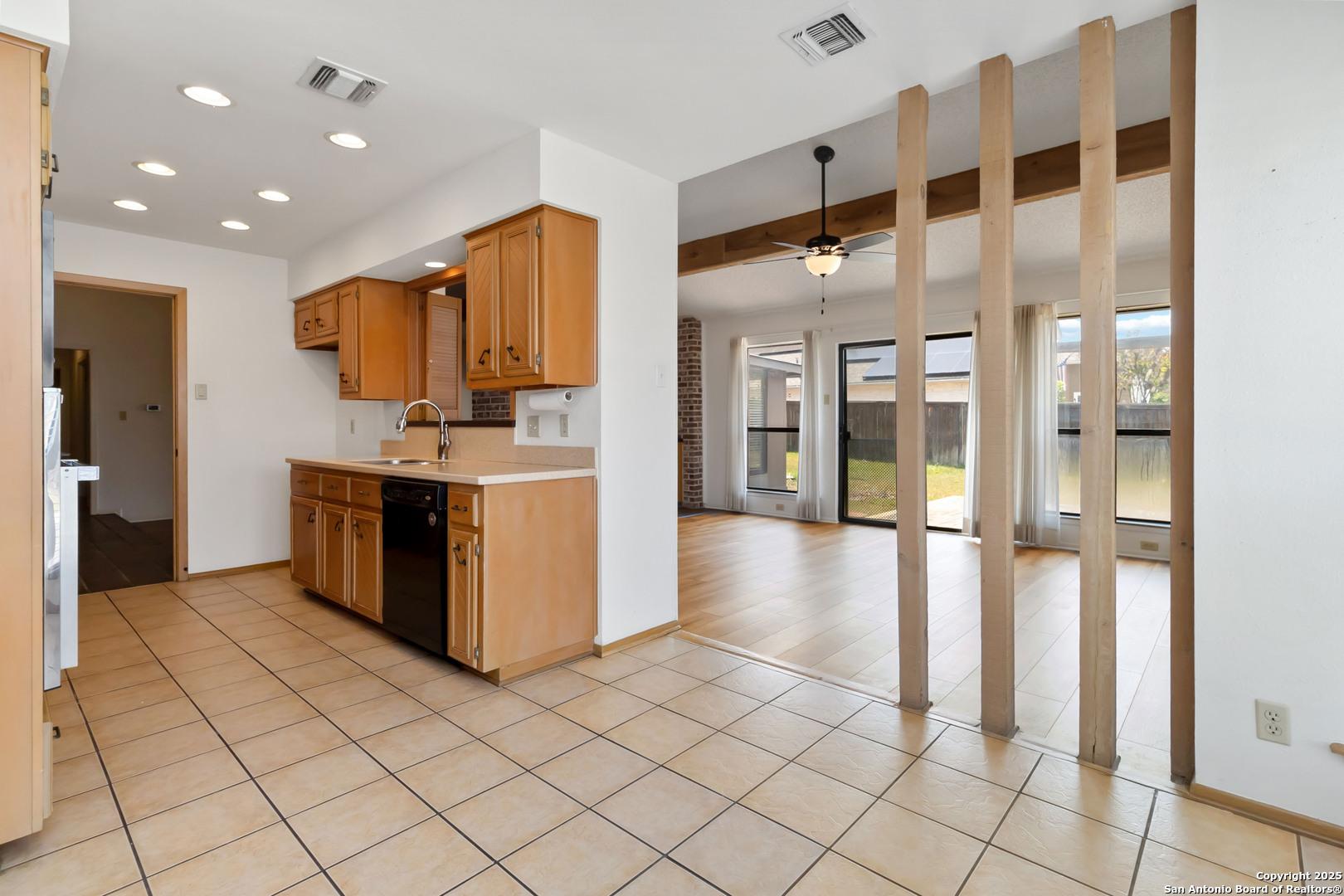 9227 Fallworth , San Antonio, TX, 78254 | 1869013 | Realty Texas LLC