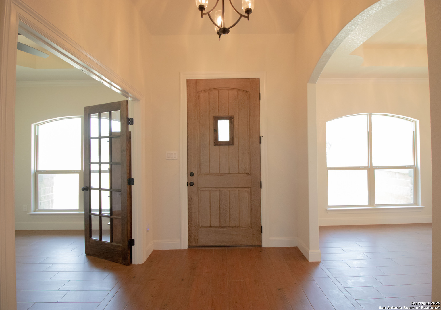 2516 County Road 357 , La Vernia, TX, 78121 | 1869709 | Realty Texas LLC