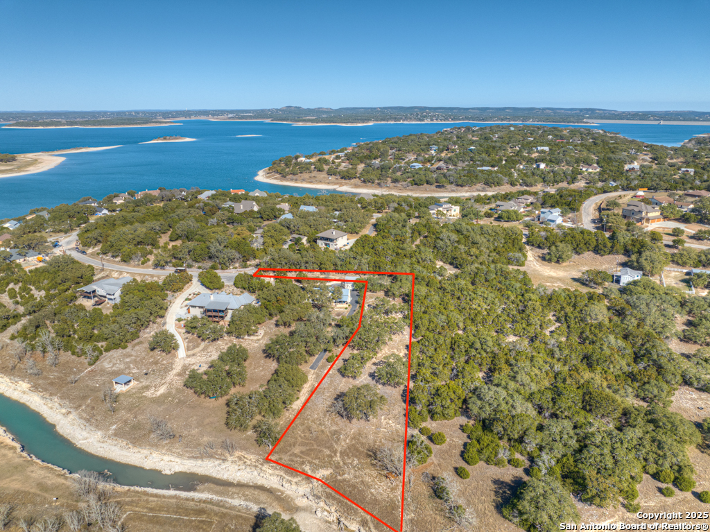 995 Five Oaks , Canyon Lake, TX, 78133 | 1869631 | Realty Texas LLC
