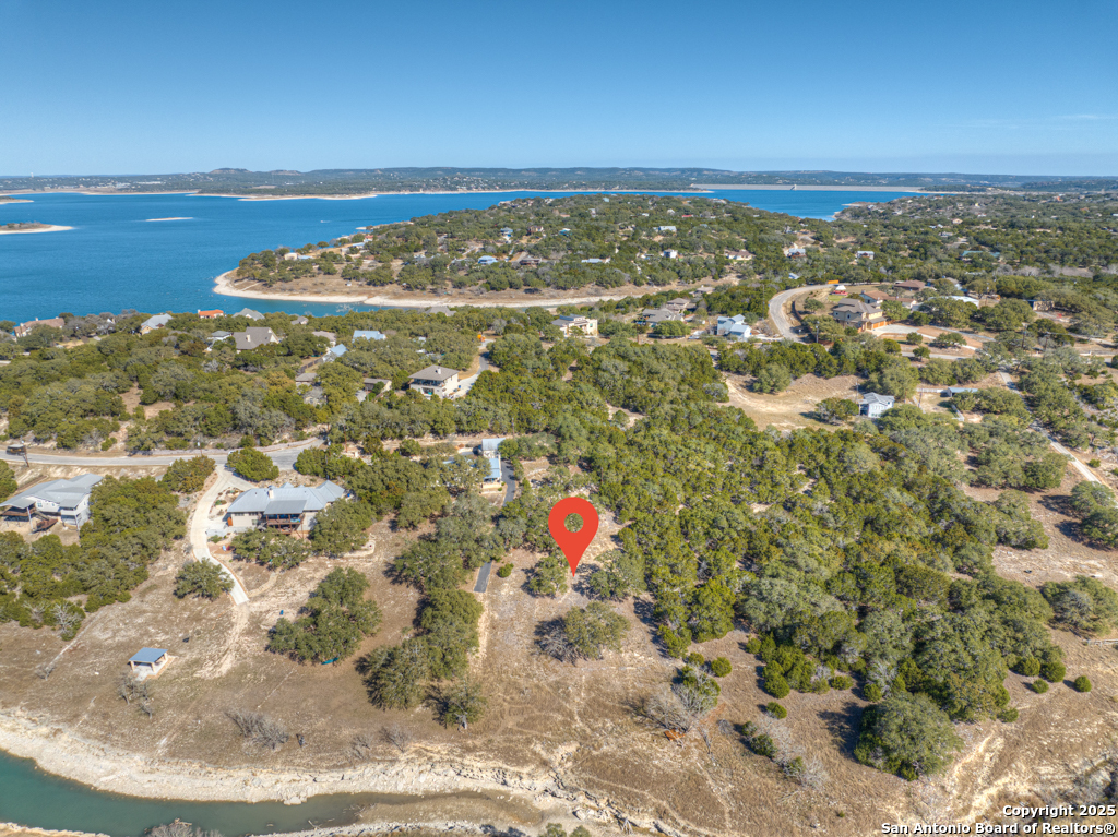 995 Five Oaks , Canyon Lake, TX, 78133 | 1869631 | Realty Texas LLC