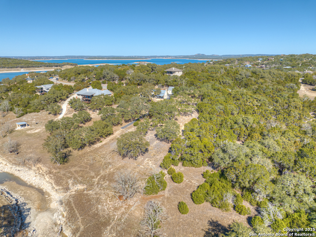 995 Five Oaks , Canyon Lake, TX, 78133 | 1869631 | Realty Texas LLC