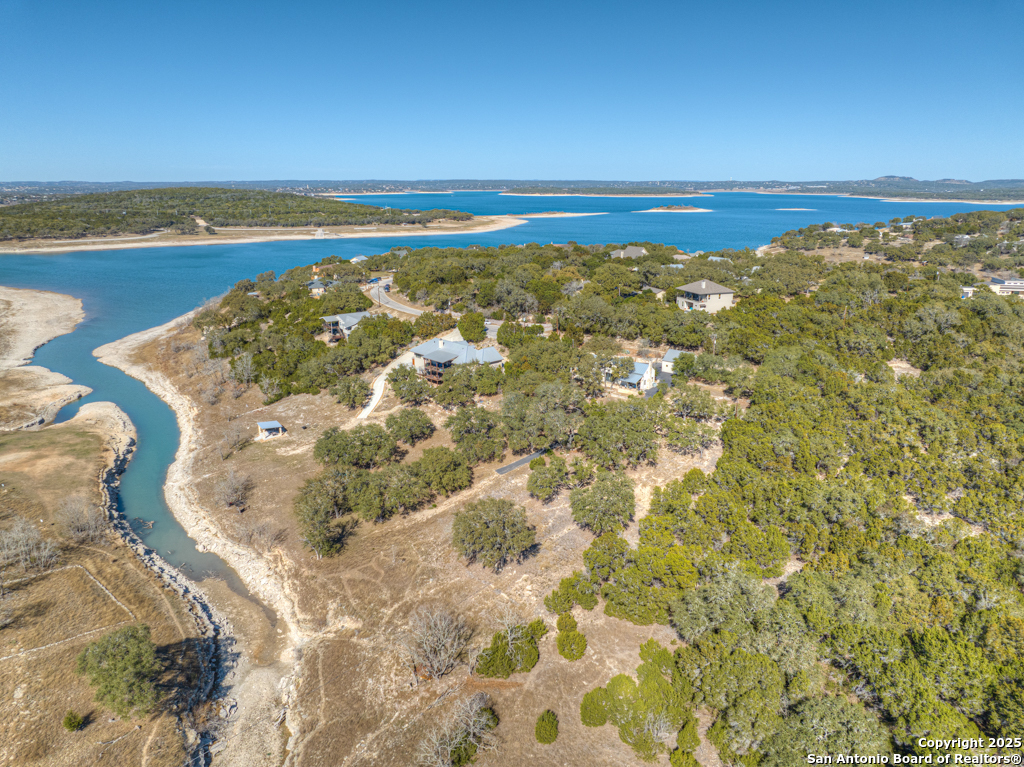 995 Five Oaks , Canyon Lake, TX, 78133 | 1869631 | Realty Texas LLC