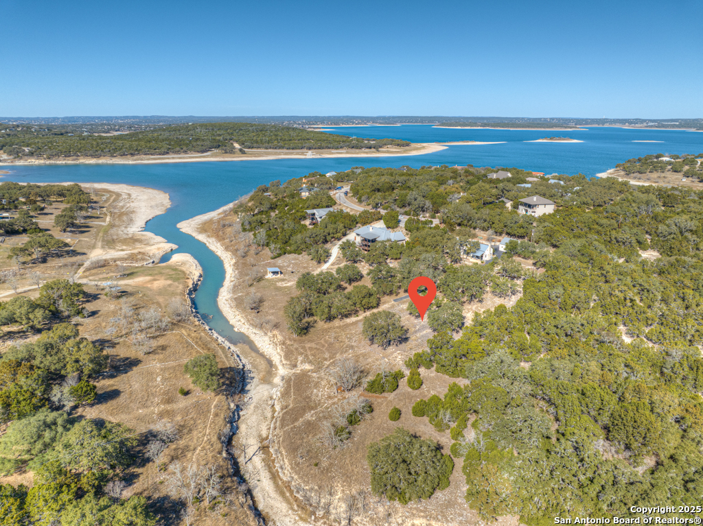 995 Five Oaks , Canyon Lake, TX, 78133 | 1869631 | Realty Texas LLC